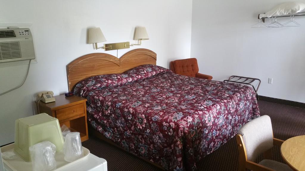 Sun N Snow Hotel 캐딜락 외부 사진