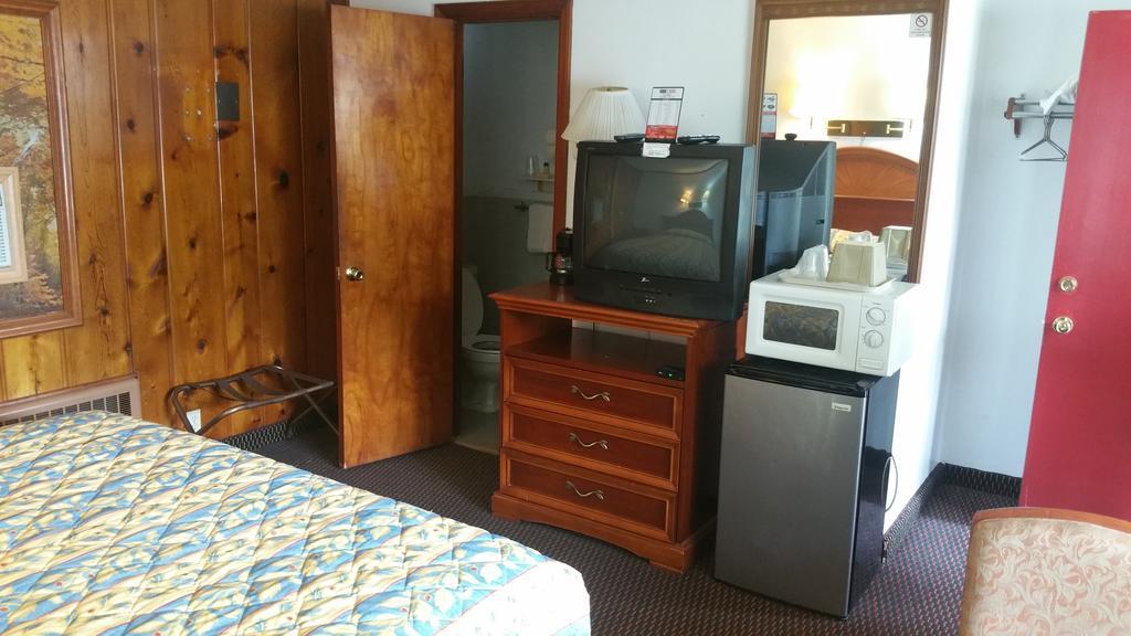 Sun N Snow Hotel 캐딜락 외부 사진
