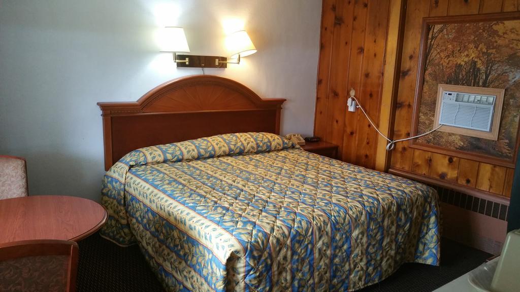 Sun N Snow Hotel 캐딜락 외부 사진