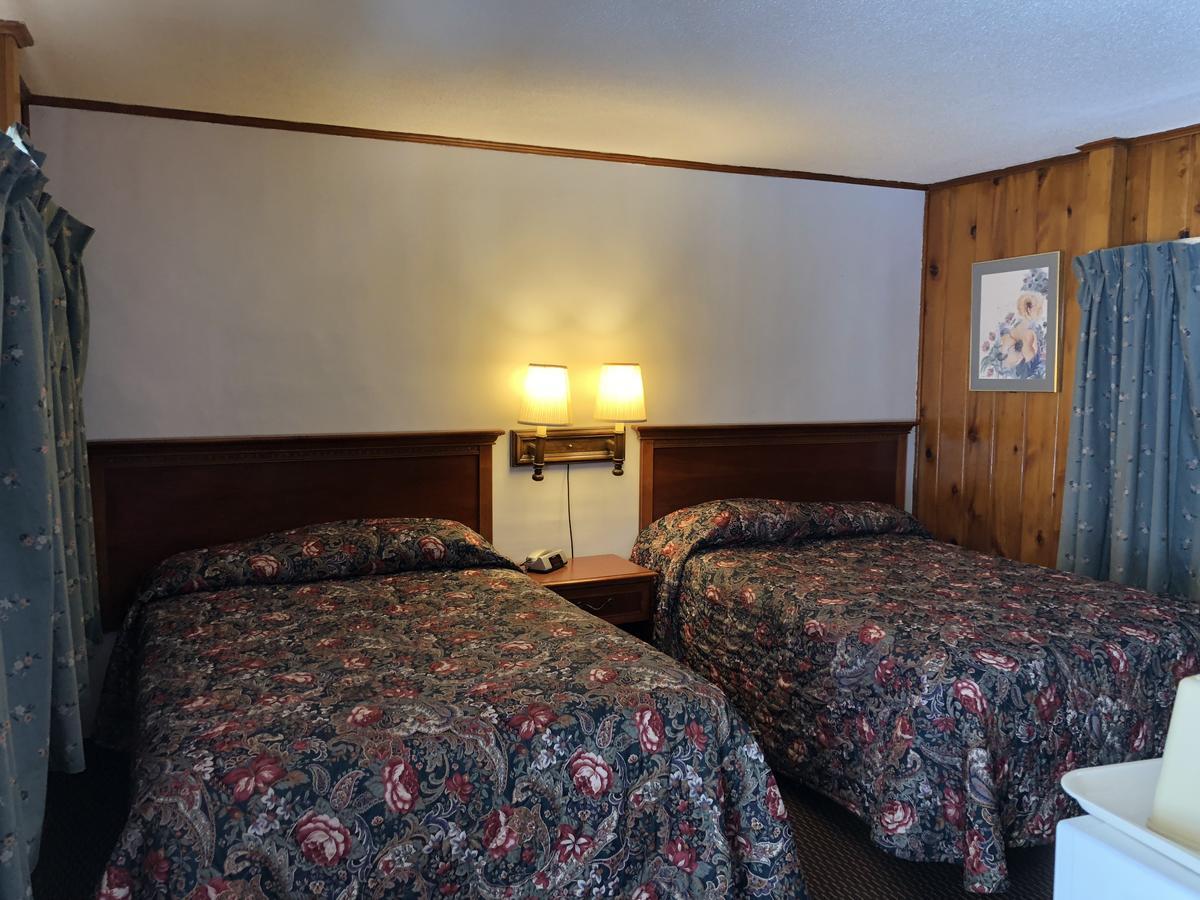 Sun N Snow Hotel 캐딜락 외부 사진