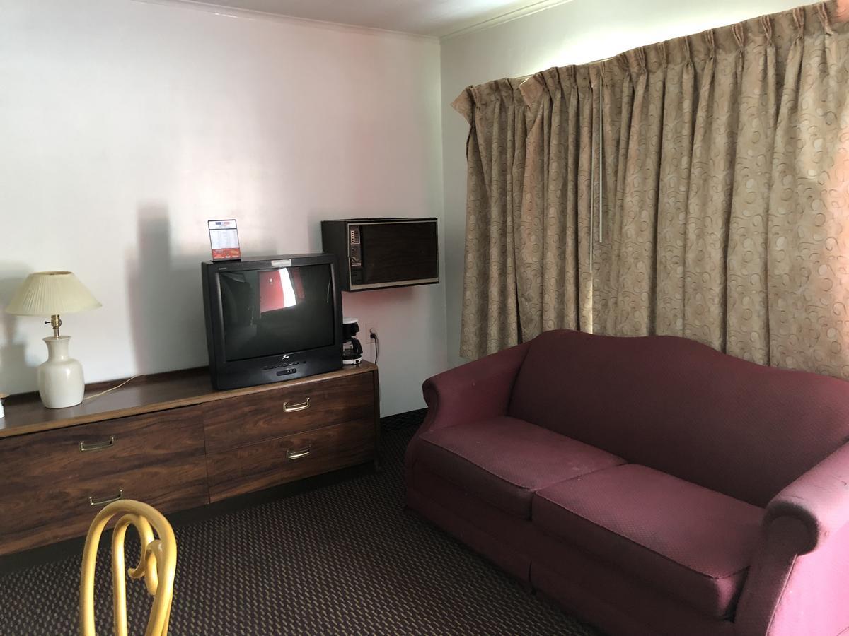 Sun N Snow Hotel 캐딜락 외부 사진